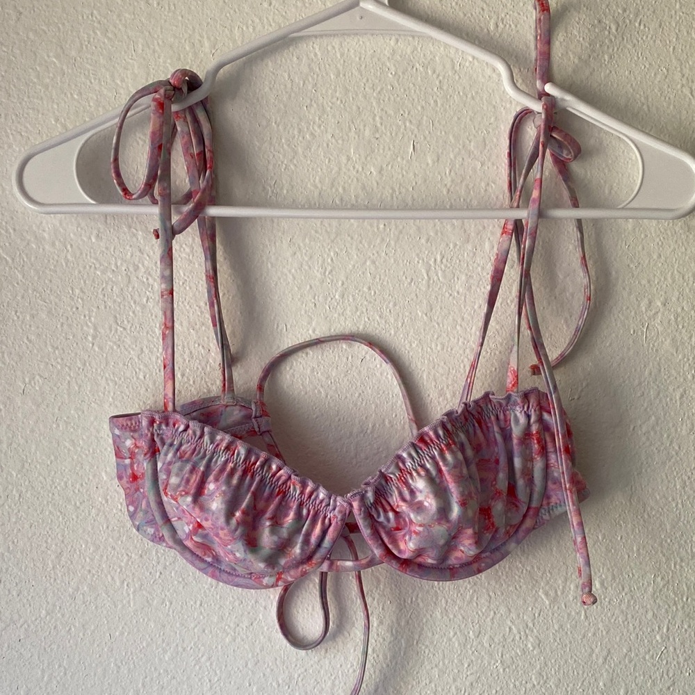 Strawberry Milk Mob Pink Marbled Bikini Top Size Small